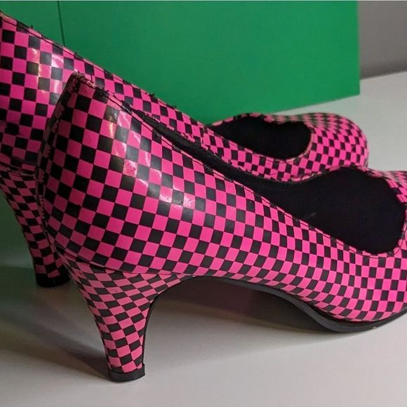 Hot Pink Black Checkered High Heel Pumps size 8 - Picture 3 of 8